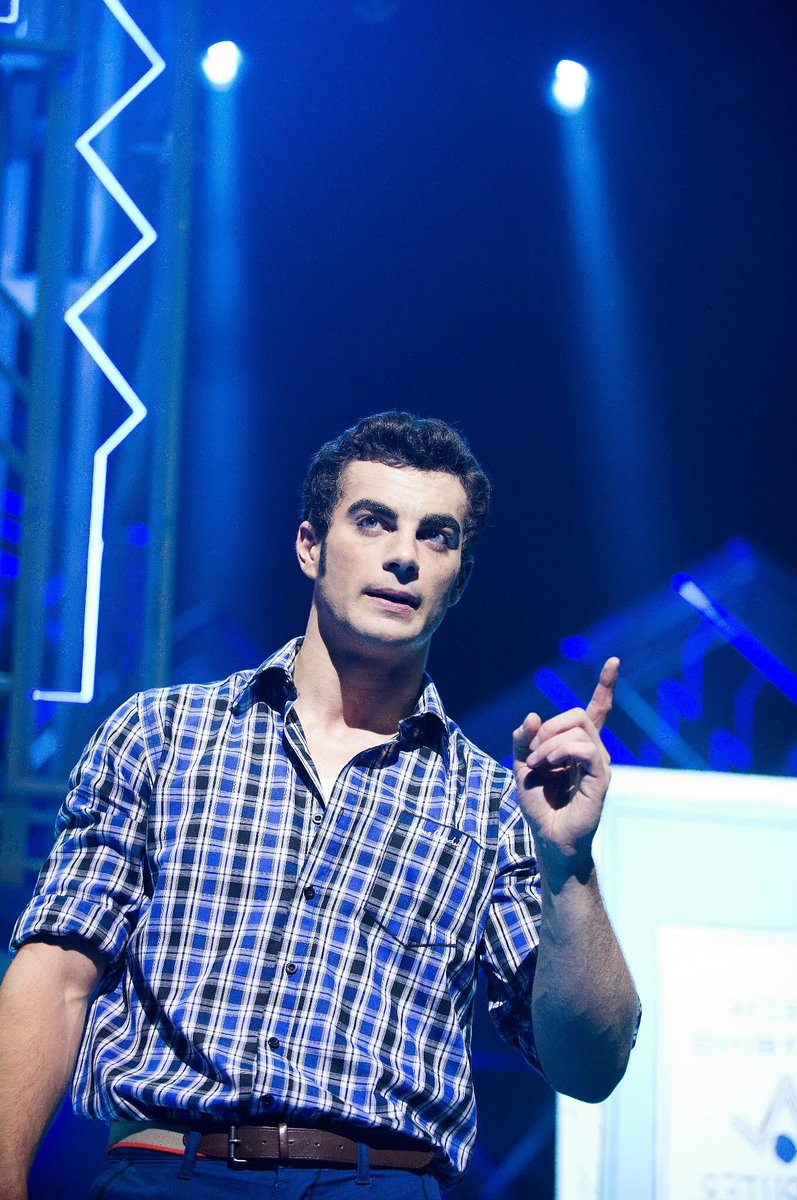 lsrvillemusical's tweet photo. 6 days until @StewClarke and his side burns return!  https:https://t.co/tnEKD8RHy0 https://t.co/PsqLIOQeSL