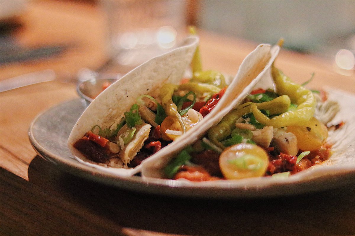 thefollybar's tweet photo. What do you think About vegan tacos? #Veganuary2018 #Vegan #foodblogger https://t.co/NXK9rrqE5E