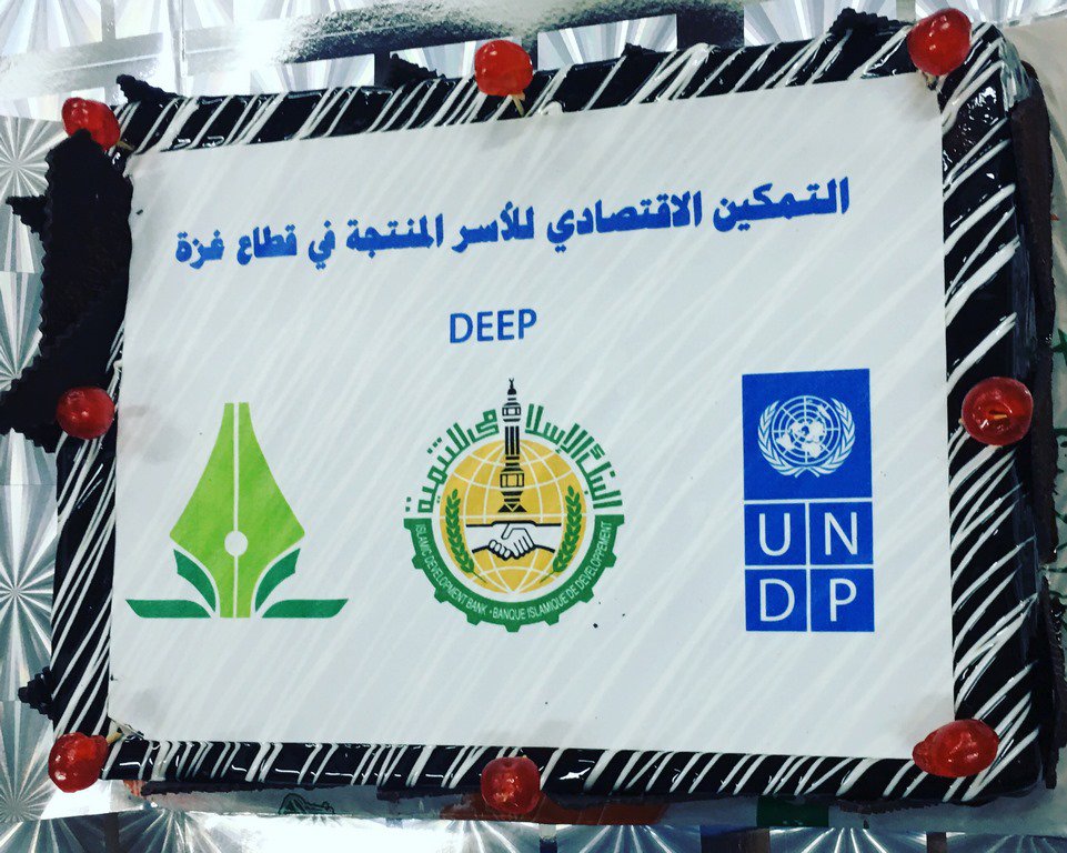Gcdg7288's tweet photo. تعتبر مجموعة غزة رائدة في مجال #التمكين_الاقتصادي و #ريادة_الأعمال في قطاع #غزة، حيث نفذت منذ عام 2007 أكثر من250 #مشروع صغير باشراف @UNDPPalestinian وتمويل @isdb_group ،وفق منهجيات سبل العيش المستدام،وهو ما أكسب الطاقم خبرات متراكمة،انعكست على نجاح المشاريع.
#EconomicEmpowerment https://t.co/61mLBDtlTs