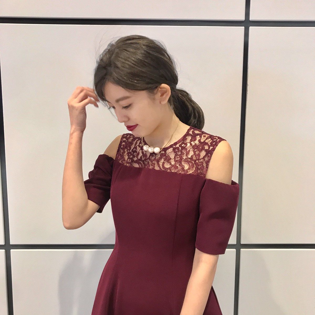 Lagunamoon Saleのdressをご紹介 これから 卒業式 や 謝恩会 結婚式 など控えている方にオススメのドレス カラードレスで華やかに Ladyオフショルダーフレアドレス 16 0 税込 Check T Co S41c4tsbad T Co K3vdhihhgg