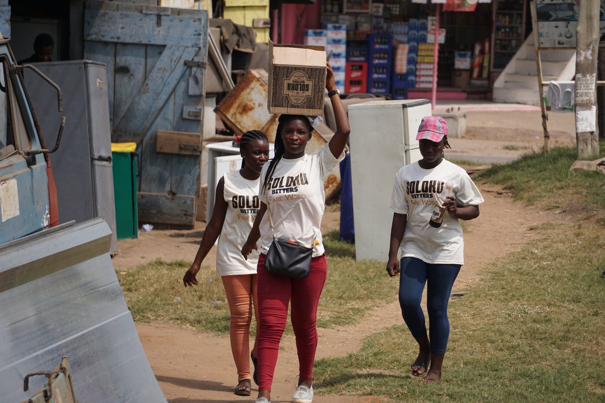Nanakesse24's tweet photo. PHOTOS: #SolokuBitters #SolokuBitters #SolokuBitters #SolokuBitters #SolokuBitters 

Truck Float in Accra

#KasaprekoGhana #SolokuBittersTruckFloat @Kasaprekogh @AbeikuSantana @Asanteclickwise @ExecBaakope @BygoneGh https://t.co/0jiuzYGJrU