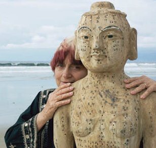 MikeKennedy1906's tweet photo. #TheBeachesofAgnes (1980) is fascinating, not just because it gives us almost 2 hrs with Agnes Varda, but because of what she chooses to show (and withhold) as she creates/recreates her cinematic autobiography. Thanks @acmi for the AV season. https://t.co/eDfroM7ohY