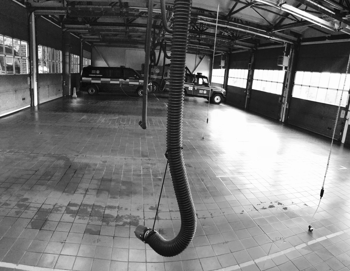 Rushmoor02's tweet photo. #EmptyBays as all pumps #BW02 &amp; #OnCall02 sent to a persons reported fire in #Farnborough
The info was downscaled prior to attendance and only 02P7 proceeded for details #AlwaysReady https://t.co/xBoeZTzykW