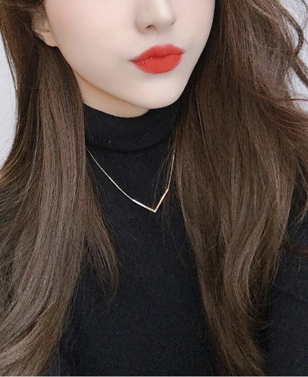 O Xrhsths マイコ 海外フリーランス Sto Twitter 3ce で憧れの韓国人風 アヒル唇 を再現してみた やり方はちょー簡単だった 詳しくは スシェ に載せました ポイントはリップライナーを使うこと コスメ Dailyコスメ メイク方法 オルチャン