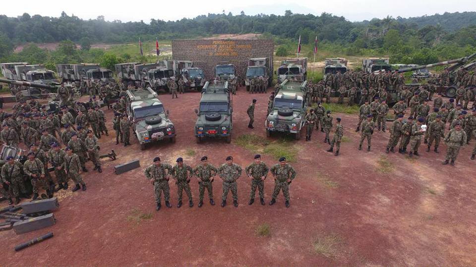 Perbarisan Tempur Medan Artileri Div 3 Div #ArtileriDiv3Div #KAD #PerbarisanTempurMedan b2s.pm/Alo0N9