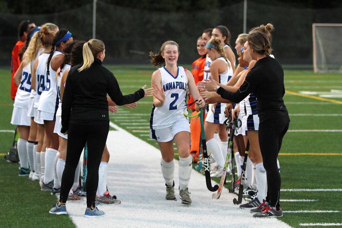 napfock's tweet photo. Happy birthday to our captain @SBaker2237 !!!! We love you bunches and can’t wait to see what’s in store for you!! ❤️🏑 https://t.co/m6AVacVtL9