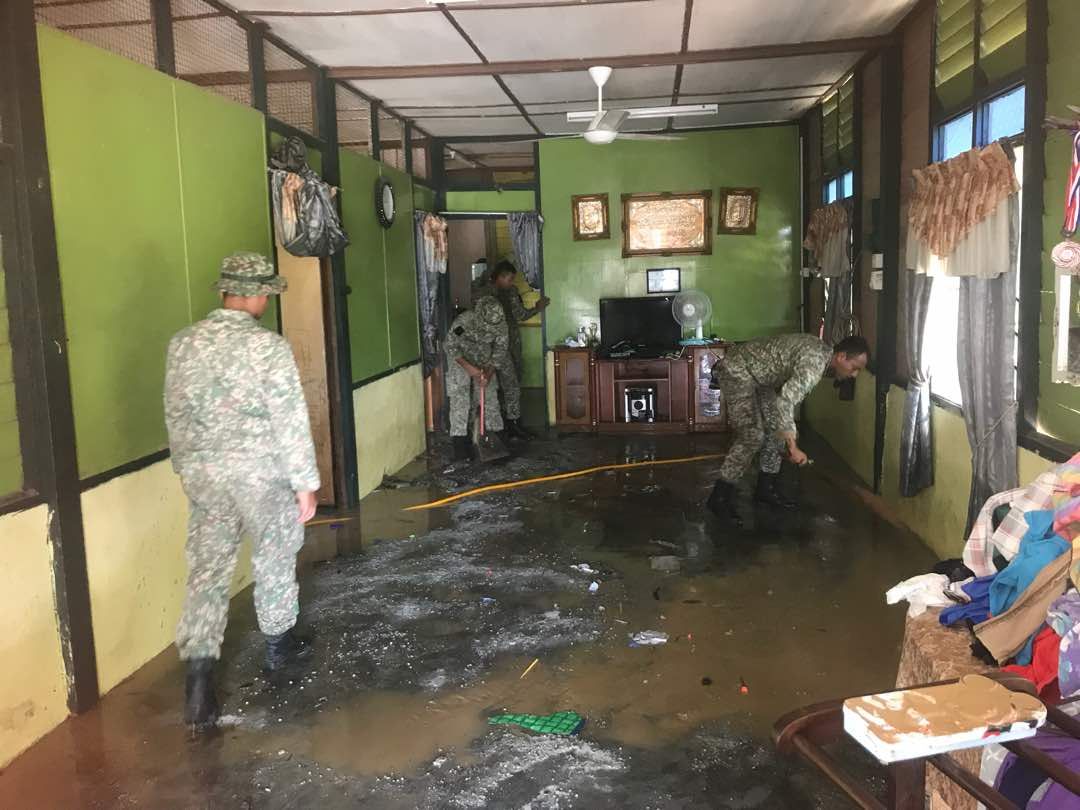 5 RAMD Membantu Mangsa Banjir #5RAMD #OPMURNI b2s.pm/yJHFPp