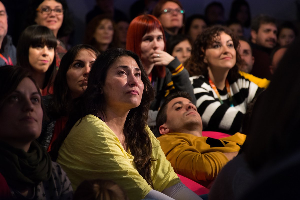 minube's tweet photo. Hubo grandes momentos en la #quedadaviajera, el #Tallerminube y el #hackaTrips. Contaremos los detalles esta semana, pero antes agradecemos a todas las personas invitadas, ponentes, colaboradoras, concursantes y a quien ama viajar y compartirlo con #minube 😊👏 https://t.co/rEGTh4POBO