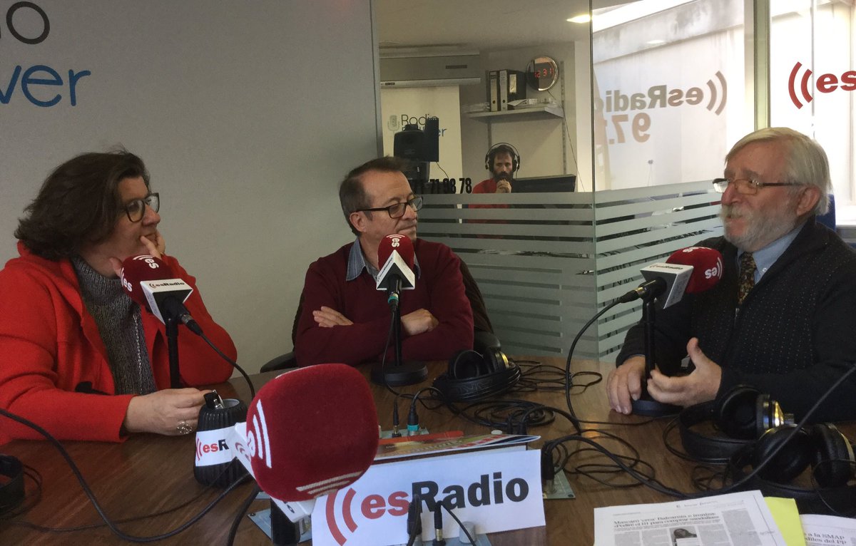 esRadioBaleares's tweet photo. No te pierdas la tertulia más divertida de la radio, después del @RCD_Mallorca @atleticbalears y las fiestas de #SantSebastià2018 con la ex alcaldesa #CCirer, #LBravo y #SColl. Aquí la tienes #AlaCarta y en @Oleagaenelarea (19h), el análisis del derby ⚽️ https://t.co/g0YsE00eE3 https://t.co/TYDzAyEoQl