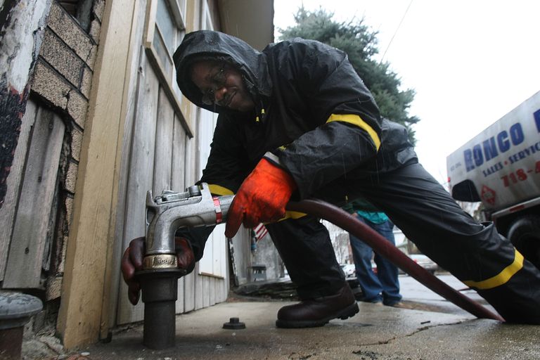 TuesdayClean's tweet image. Tips to Save on Home Heating Oil dlvr.it/QCGZl3