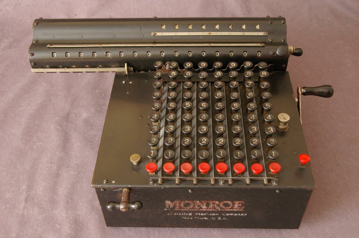 Rubberswan's tweet image. This is the first tweet of a series highlighting my collection of mechanical calculators, in approximate order of age. This is a Monroe Model G from about 1920. Capacity 8x8x16.  Weight 30 pounds. It’s in good working order. #monroecalculator #mechanicalcalculator #oldtech
