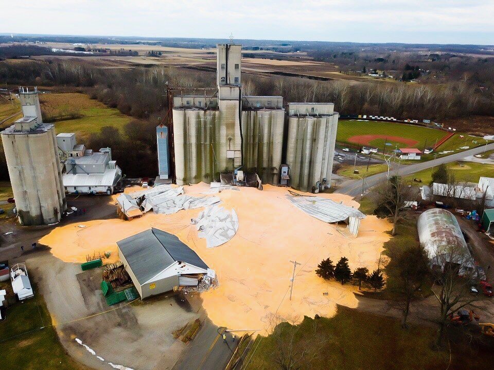 Ohio 571 to be closed for days after corn silo collapse in New Carlisle on.whio.com/2rA2oVt