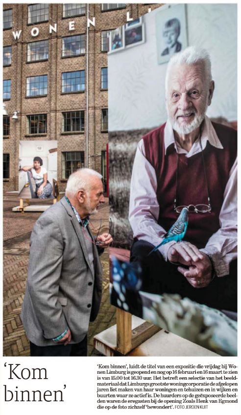 wonenlimburg's tweet photo. Prachtige foto vandaag in De Limburger: De heer van Egmond bekijkt zijn eigen foto tijdens de opening van onze foto expositie afgelopen vrijdagmiddag. Gemist? Op vrijdag 16 februari en 16 maart bent u ook nog van harte welkom van 15.00 tot 16.30 uur. #Kombinnen https://t.co/O5P424NSHa