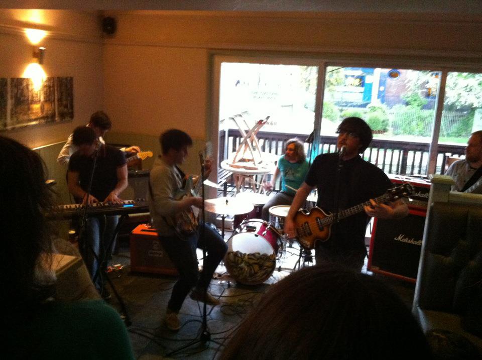 CrookedTeethOx4's tweet photo. Happy birthday to my MCT partner in crime, Bobby Taylor!

Here's an old @Toliesel picture from when were young and gorgeous to celebrate.

Feat: @PureComposition @jowetttttttt @PerfectFiction_ @gabs_catalano @RobotsWithSouls https://t.co/KlMAElknbQ
