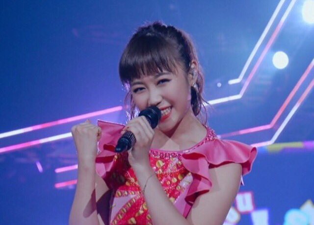 egakari1012's tweet photo. 鷲尾スマイル最強！ https://t.co/OWNRF0K27e