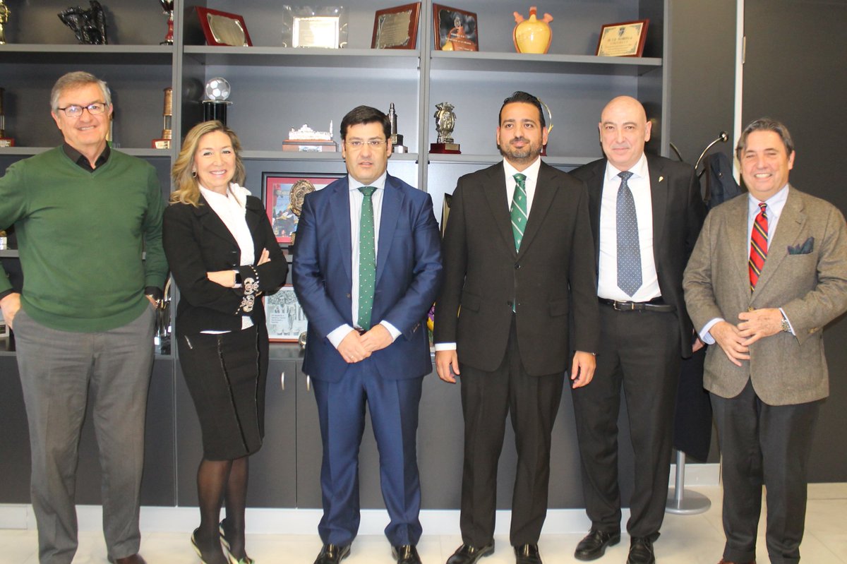 Nuevo Consejo de Administración del Córdoba Club de Fútbol

bit.ly/2DswQ5d