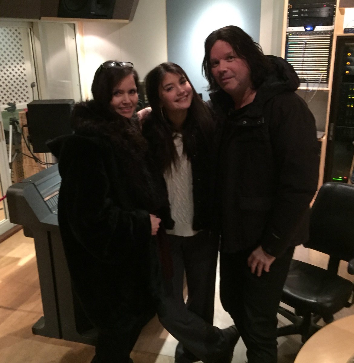 John_Norum's tweet photo. In the studio with my sister Tone and my beautiful niece Miranda Norum. We recorded a song for Miranda's first solo work in progress. She has a fantastic voice, look out for her in the near future! /John #JohnNorum #ToneNorum #MirandaNorum @playyardstudios https://t.co/weECNc54aK