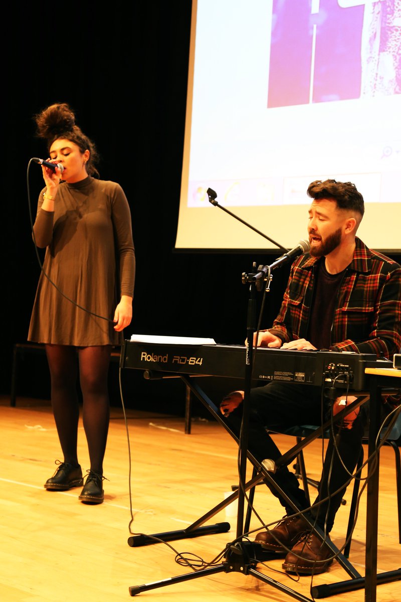 Great visit from one of our ex-students. Stunning performance!
#TheVoiceUK #TeamOlly @ollyofficial