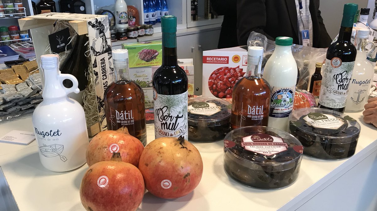 granadaselche's tweet photo. Nueva cita para promocionar la #granada #mollarElche Hoy en @madridfusion gracias a @generalitat @GVAturisme @GVAagroambient @visitelche junto al resto de tesoros gastronómicos de la tierra #Elcheinterminable #MadridFusion https://t.co/6EMpgrbSvw