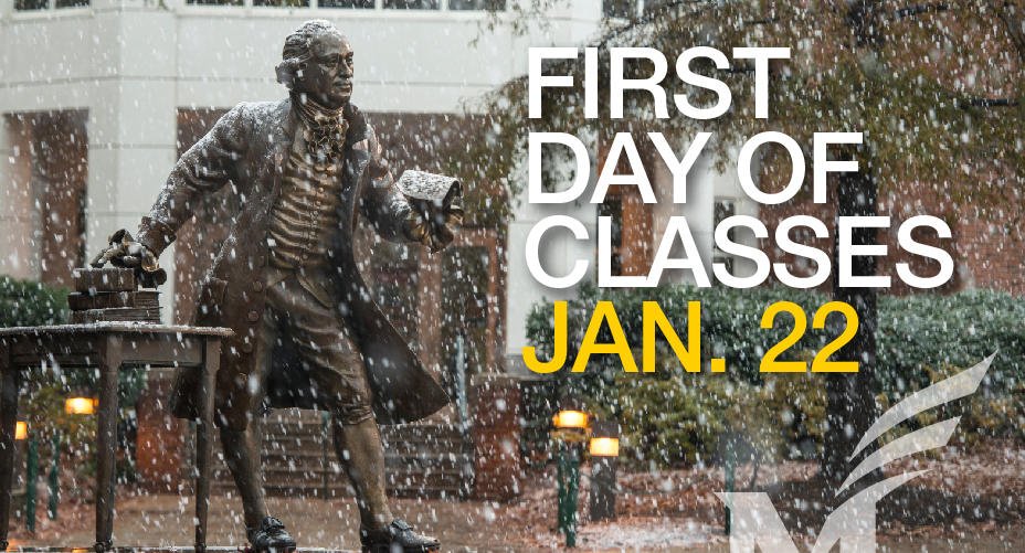 GeorgeMasonU's tweet photo. Welcome back, Patriots! #MasonNation #ClassesBeginToday https://t.co/ggfup2KbW2