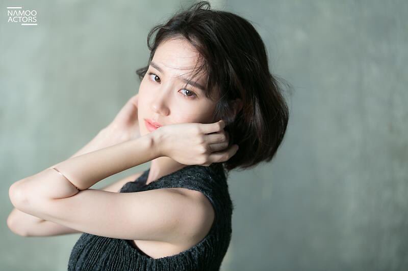 BIN_SAVE_EARTH's tweet photo. 44. 배우 박은'빈' https://t.co/KIBFXjzVK1