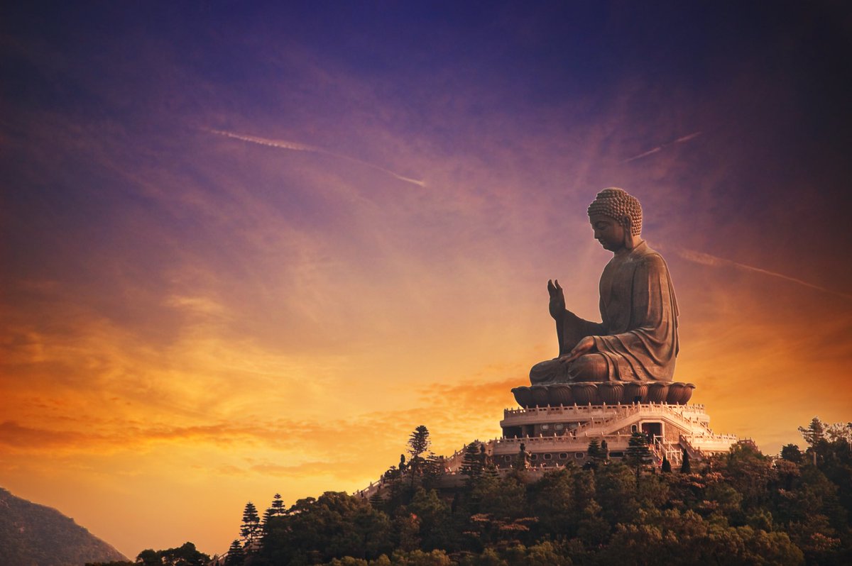 abbiesibun's tweet photo. Me and tarlie are going traveling in Hong Kong &amp; Chiang Mai in July 💘 can’t wait to explore these beautiful places https://t.co/vHHzEgXkT5
