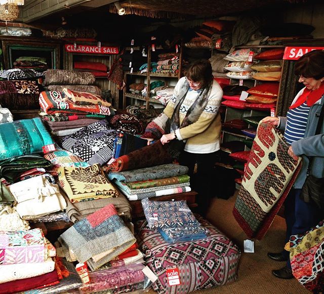 tradingbo's tweet photo. Our sale on throws and cushions from India is a hit with our customers... lots of beautiful designs, colours and sizes available... at great prices! Come and enjoy a rummage... #cushions #textiles #india #throws #bazaar #colour #lotsinstore #dontmissout #sale #fantasticoffers https://t.co/N6S8ReCfIW