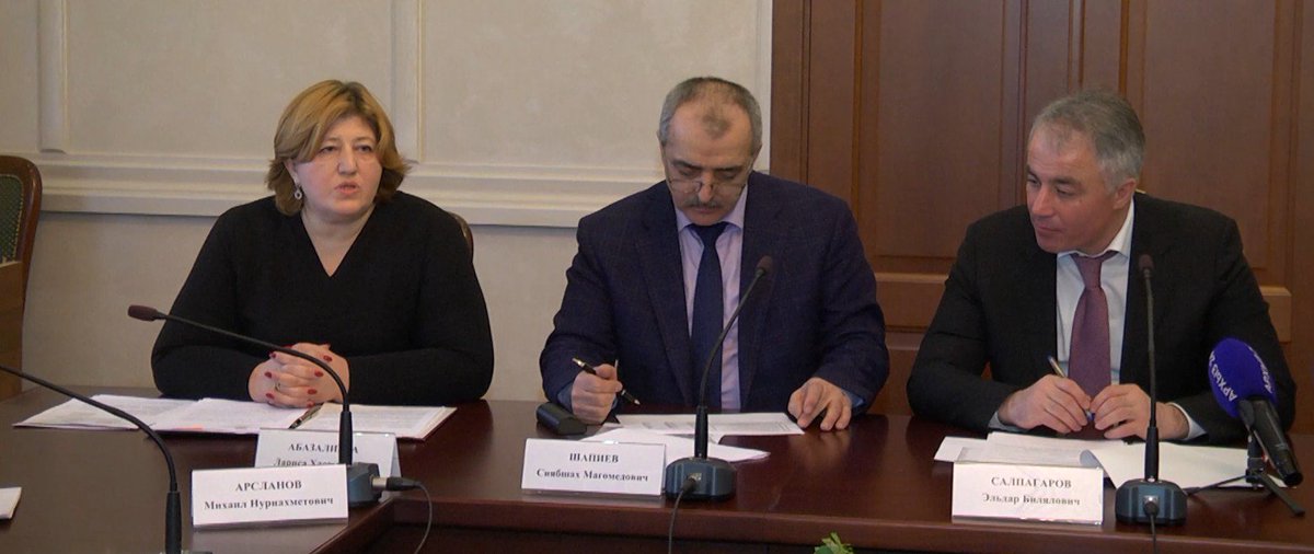 В Карачаево-Черкесии в преддверии президентских выборов провели заседание межведомственной рабочей группы по актуализации списков избирателей
riakchr.ru/news/v-karacha…
