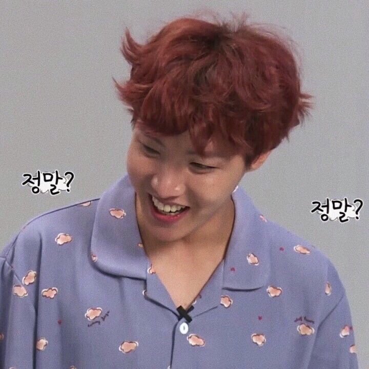 smiling_bts's tweet photo. https://t.co/ZTAatX7mR9