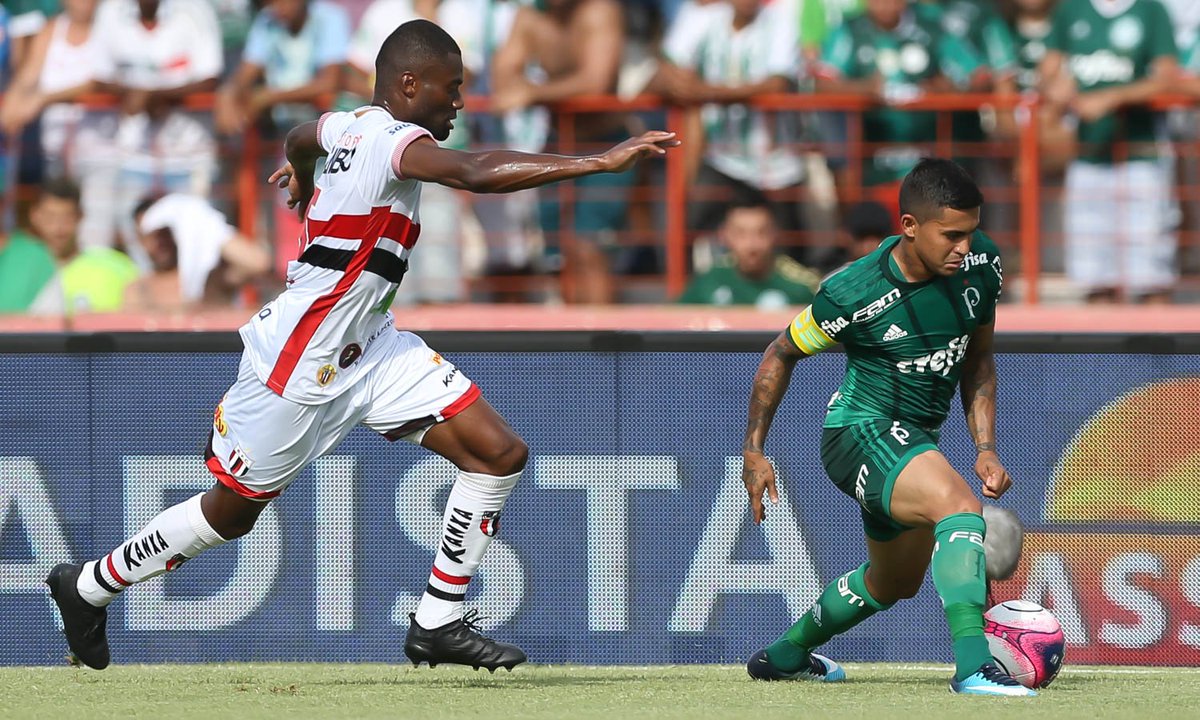 Palmeiras's tweet photo. Se você acha que o #CraqueDoVerdão foi Dudu, dê RT neste tweet. https://t.co/pc5Xb1rk7K
