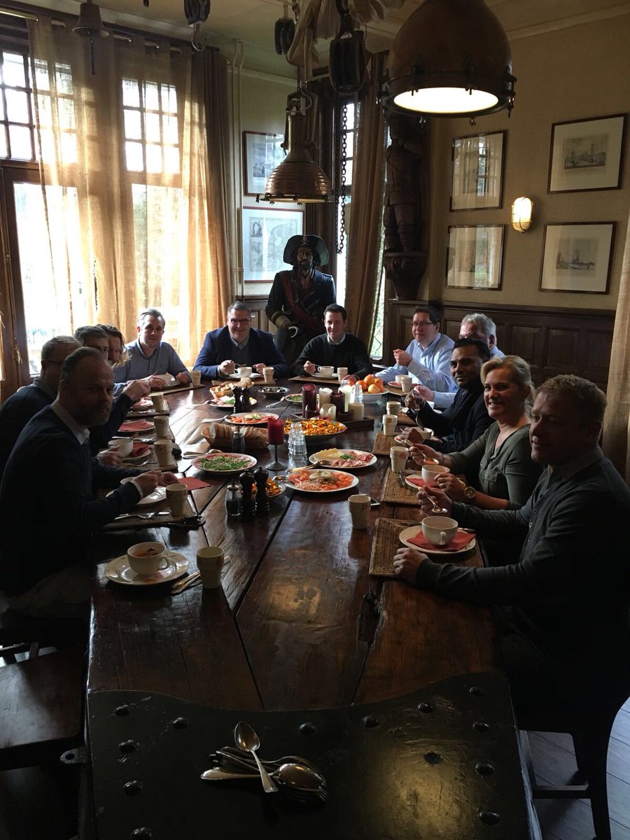 Vruchtbare training voor <a href="/StraetusIncasso/">Straetus Incasso</a> franchisenemers  <a href="/DOORTraining/">DOOR Training</a> in het Veranderhuis in Doorn. #samensterkerdoorfranchise