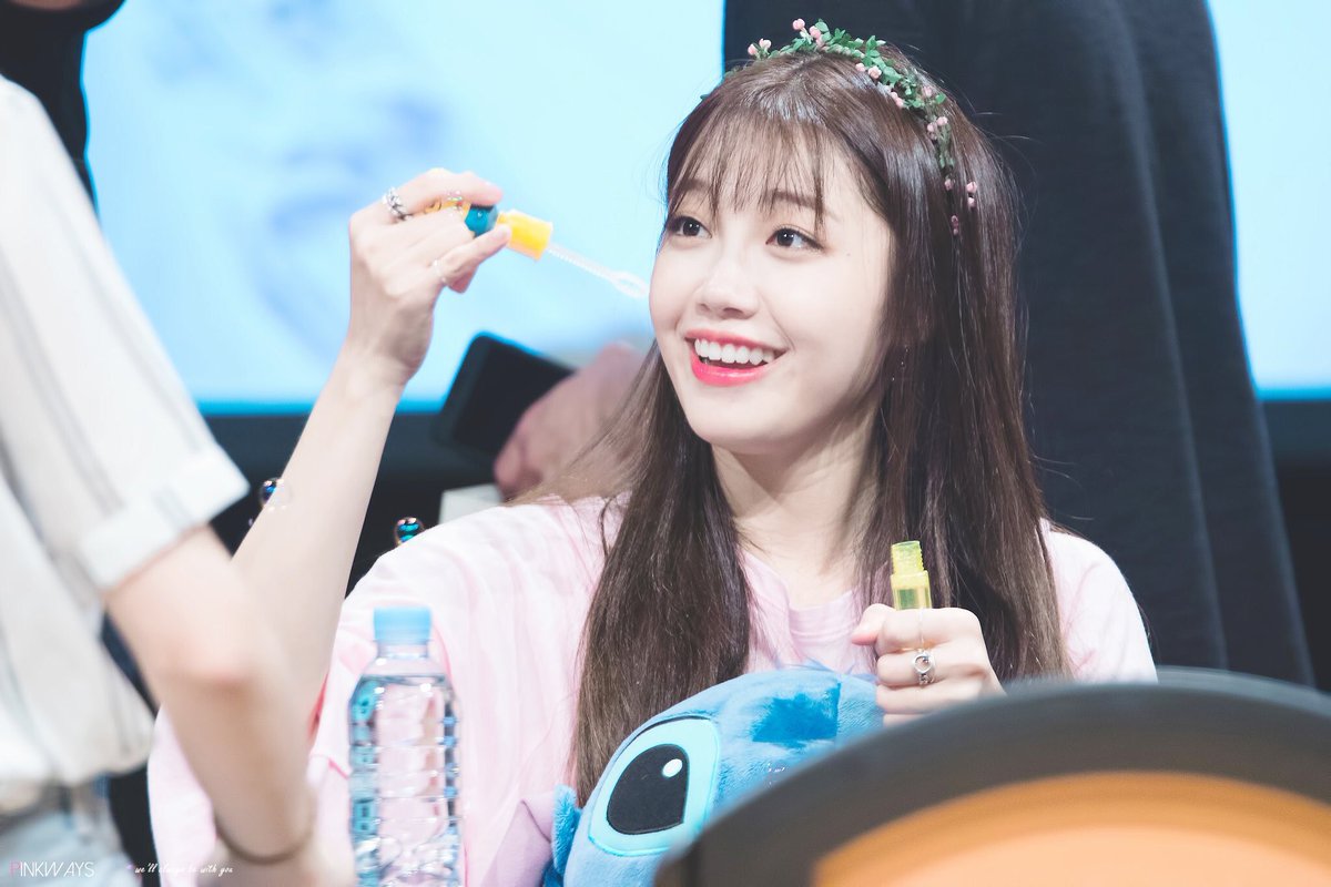 BIN_SAVE_EARTH's tweet photo. 47. 가수 소수'빈' 친한 형(?) 에이핑크 정은지 https://t.co/yoXlggqHnu