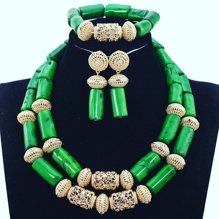 AfricanRack's tweet photo. Luxurious Nigerian styled coral bead necklace for traditional weddings and customes (various colors) . . . . . .

#jewelry #cheap #fashion #gems #gem #gemstone #bling #stones #beautiful #ootd #style #fashionista #accessory #cute #fashionjewelry #lagos #nigeria #africa https://t.co/ylPfBnaQND