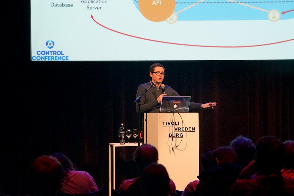 ControlMagazine's tweet photo. At Control Conference, @Mike_Elissen talked about Attracting and Retaining Players by Improving Delivery. The video of his talk is now available on our YouTube channel: https://t.co/FNrT9aOdl5
@Akamai #akamai #ConCon17 #CDN https://t.co/SUFuKaHIzz