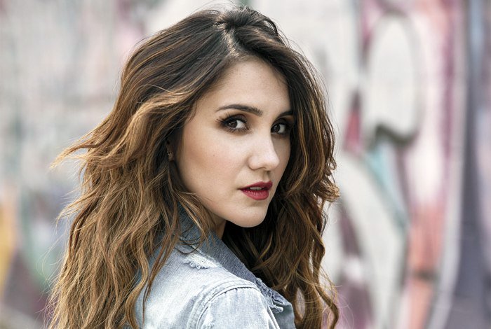 DivulgaDMNews's tweet photo. I nominate @DulceMaria as Favorite Latin Artist #KCA2018 @Nickelodeon @MundonickLA https://t.co/TLjAlXoova