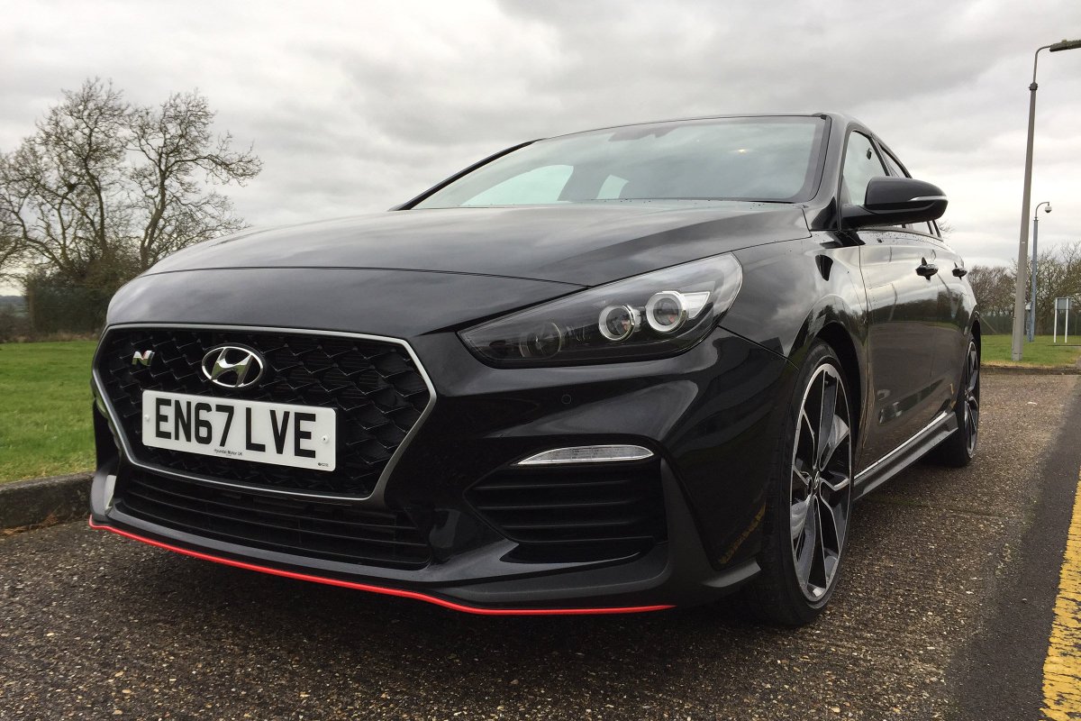 evomagazine's tweet photo. Hyundai's hot hatch usurper, the new i30 N, has just joined the #evofastfleet - will it live up to its shining initial reviews or be undone by long-term exposure? #hyundai #hothatch #thenewguy https://t.co/LEAKCXN78H https://t.co/xT56kcopiG