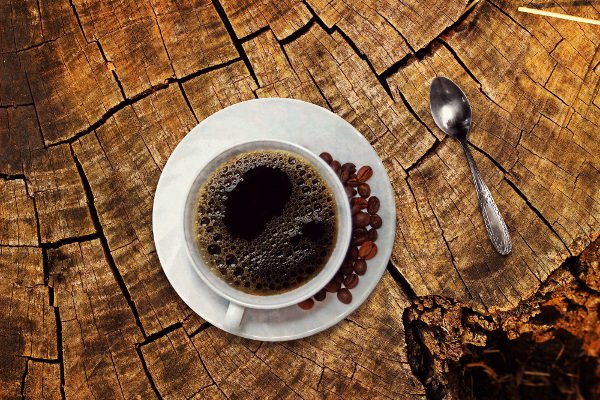 DFFoodHub's tweet photo. You can now get @BurlapBean ground coffee through the Food Hub!   Colombian, Guatamalan or Blend 16, all delicious, and roasted &amp; ground in Cinderford. https://t.co/Av1OIklIjS