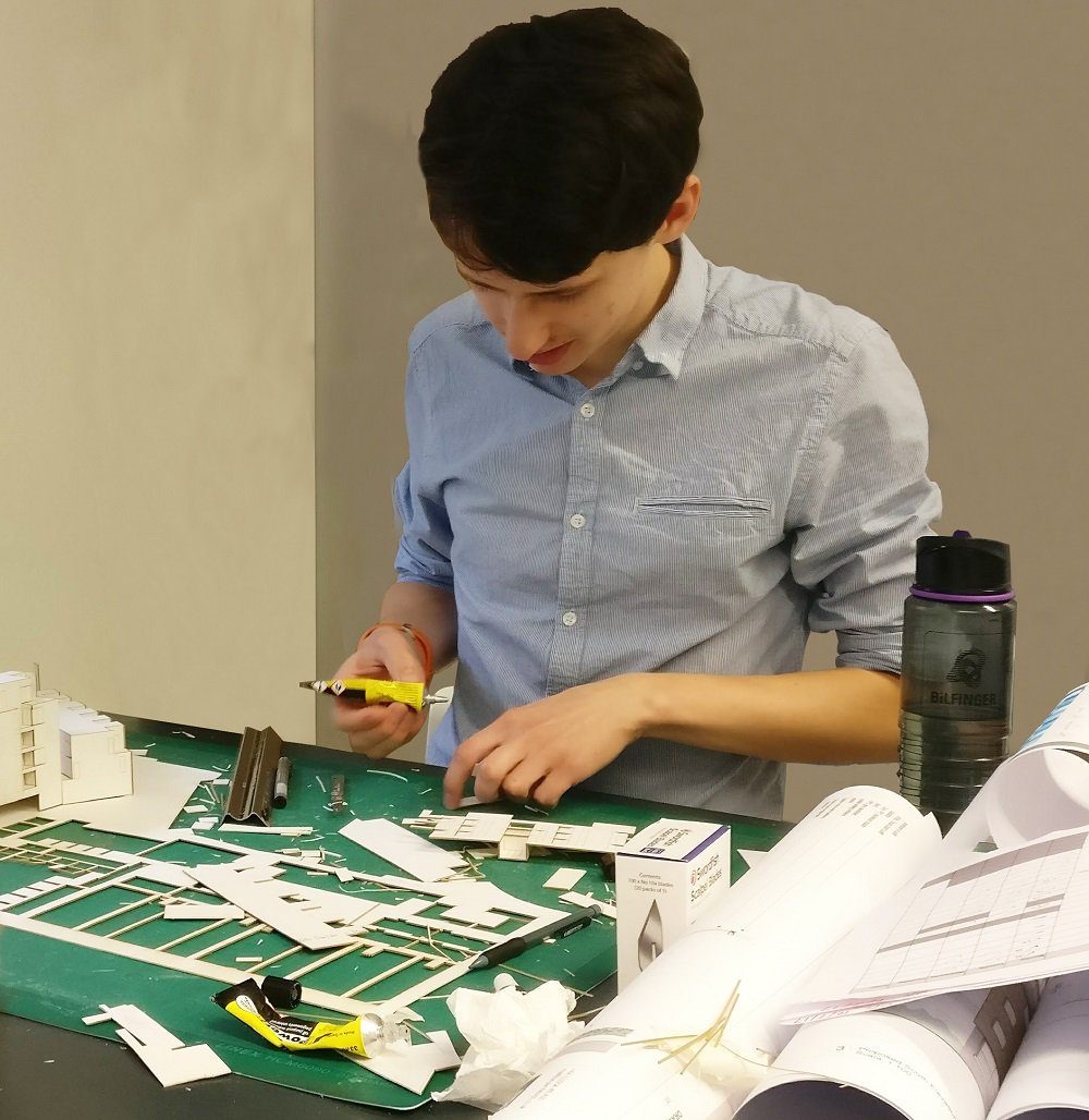 UniRdg_Arc's tweet photo. Discover why an internship can be beneficial to your studies and future career - read about second-year student, Dan Wightman's, experience here: https://t.co/ZJDOKQyPEx https://t.co/BNkZvvqJUL