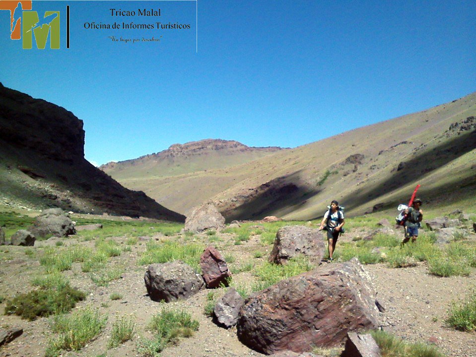 TricaoTur's tweet photo. Compartimos con ustedes algunas fotos de la 2° travesía Religiosa San Sebastian #TricaoMalal #LasOvejas #CordilleraDelViento #NorteNeuquino https://t.co/hAdq0FhUiJ