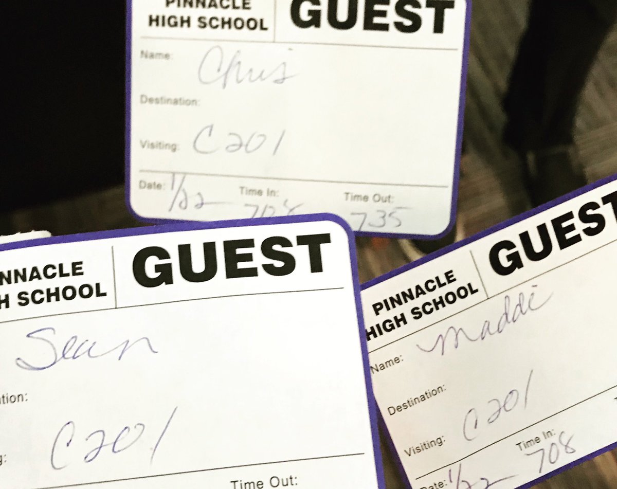ylhelp's tweet photo. Anyone else going on campus this week? 🎟 #contactwork #visitor #highesttitleinYL https://t.co/YusKKJtd21