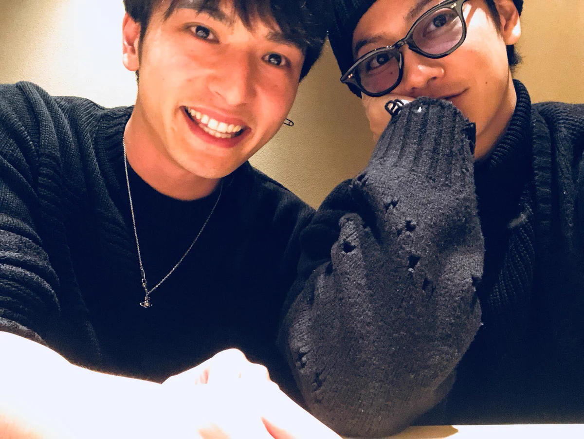 仮面ライダーファン感動で涙？電王とゼロノスが10年の時を越え、大人になって再会！