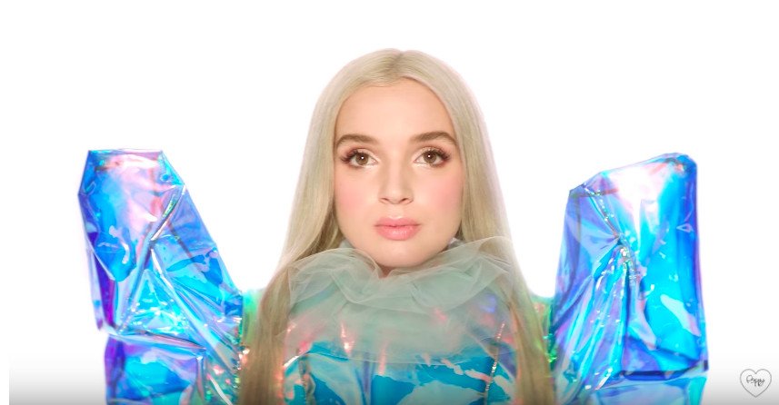 Poppy has a new YouTube Red series, and it’s all about internet fame, Satan and jealous mannequins. polygon.com/2018/1/22/1691…
