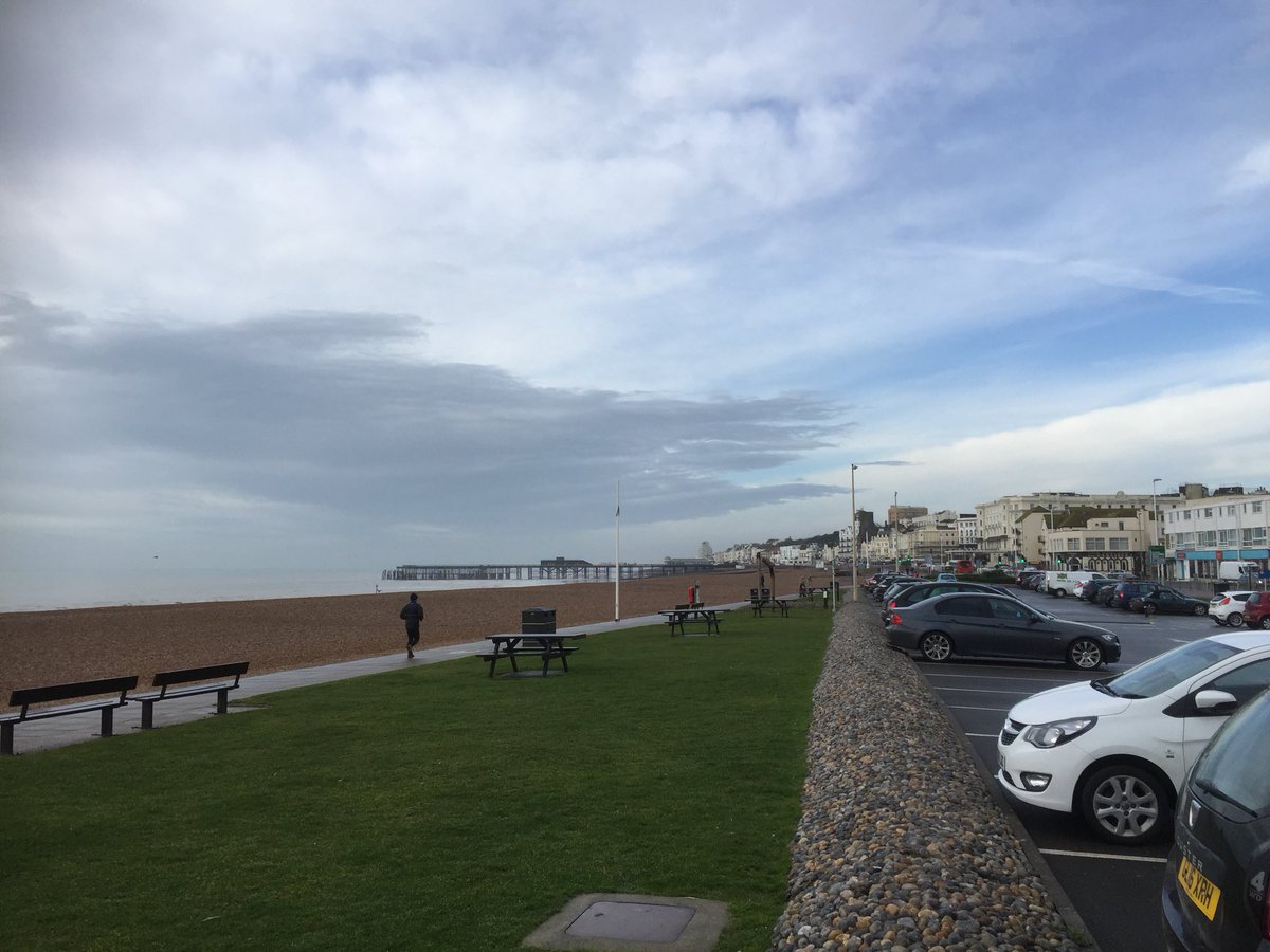 Fantastic Day on the south coast visiting our new site in Hastings. Got in a short walk on the long #pieroftheyear. Even saw the sun. Next stop London to see our new PRS scheme, due on site soon, and an evening with @Cgarsltd @PuffinRooms. Busy busy..