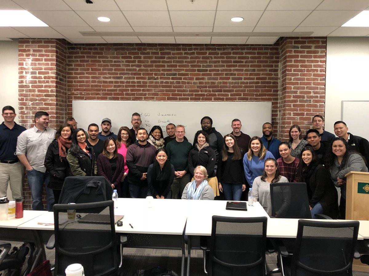 Thank you for the words of wisdom on strategic communications <a href="/Donald_E_Heller/">Donald E. Heller 🟦</a>! You helped make it a great intersession for brilliant <a href="/USFSOM/">USF Management</a> &amp; <a href="/usfca/">University of San Francisco</a> students. #ChangeTheWorldFromHere