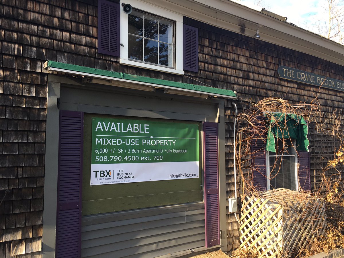 tbxllc_capecod's tweet photo. Tremendous opportunity in carver Ma. Live and work at this one of a kind #restaurantproperty #carver https://t.co/l6bkvMcTKT