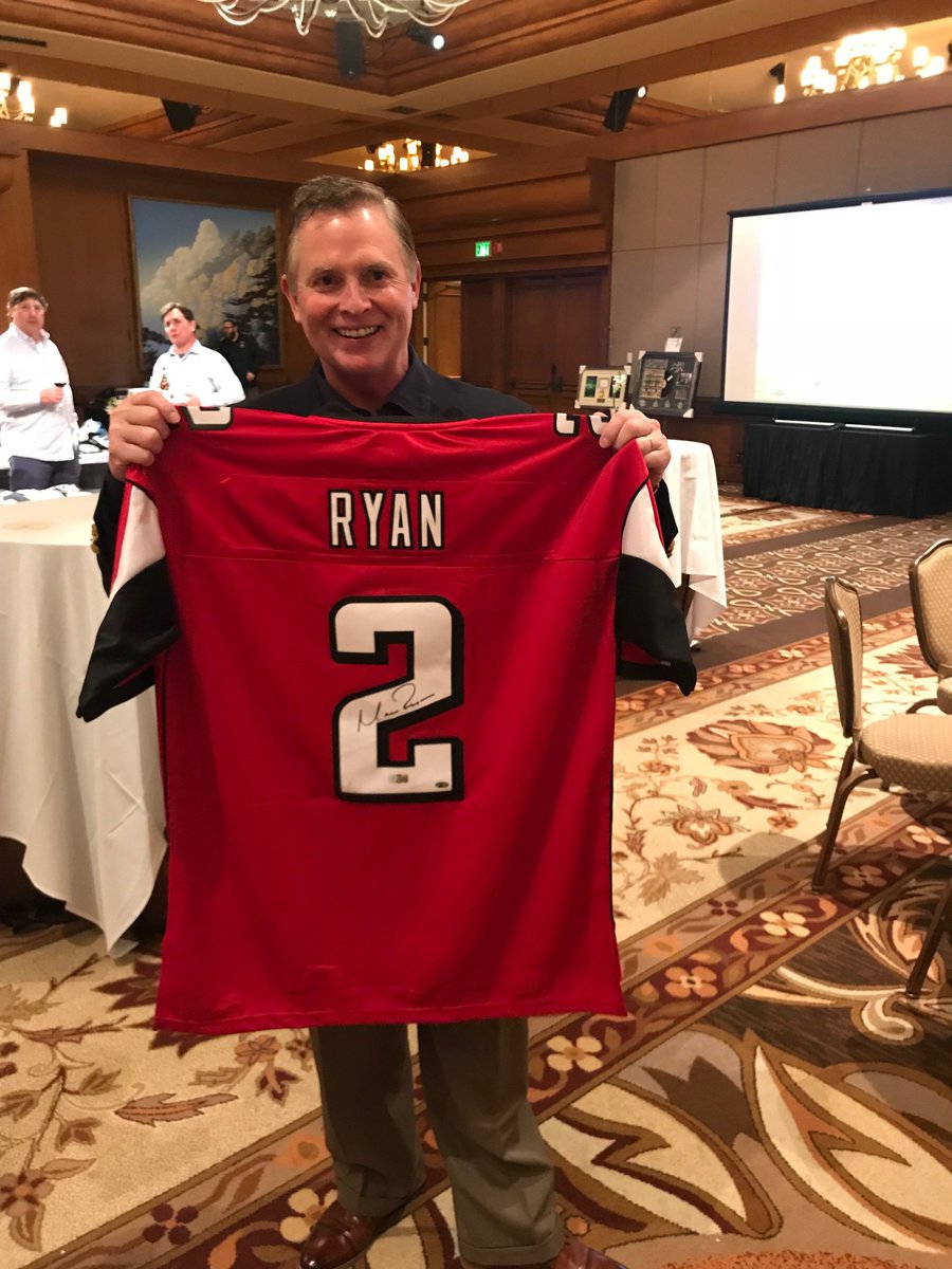 NKFPANJ's tweet photo. #NKFDV Foursome from @MFGChemical at the Konica Minolta #nkfgolfclassic #pebblebeachnationalfinals Gala! Team Captain, Keith Arnold proudly won a Matt Ryan Jersey, while we're proud, Keith...much of us in the DelVal are excited about a different color jersey! https://t.co/zVBr892YNZ