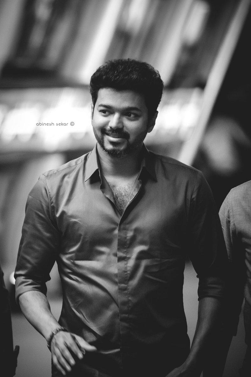 Dksview's tweet photo. π That Monochrome magic πππ #Vijay #Samantha #vikatanawards #BWAward #Thalapathy πΈπ https://t.co/DVe7pVOyeX