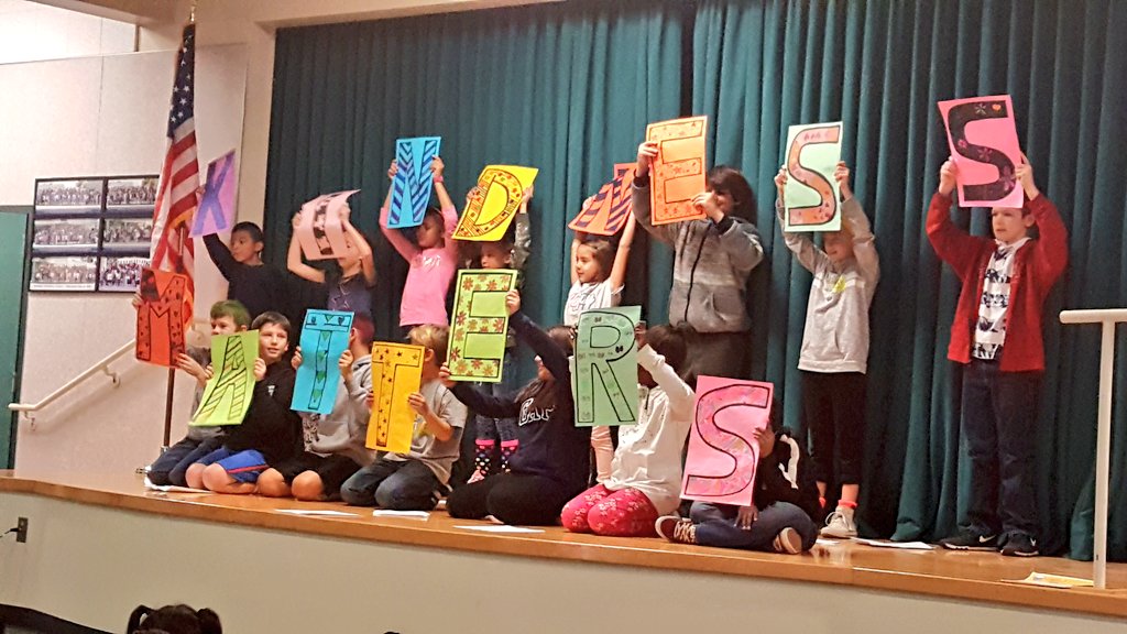 Stingrays kick off The Great Kindness Challenge week! Join us and practice kindness! #wave