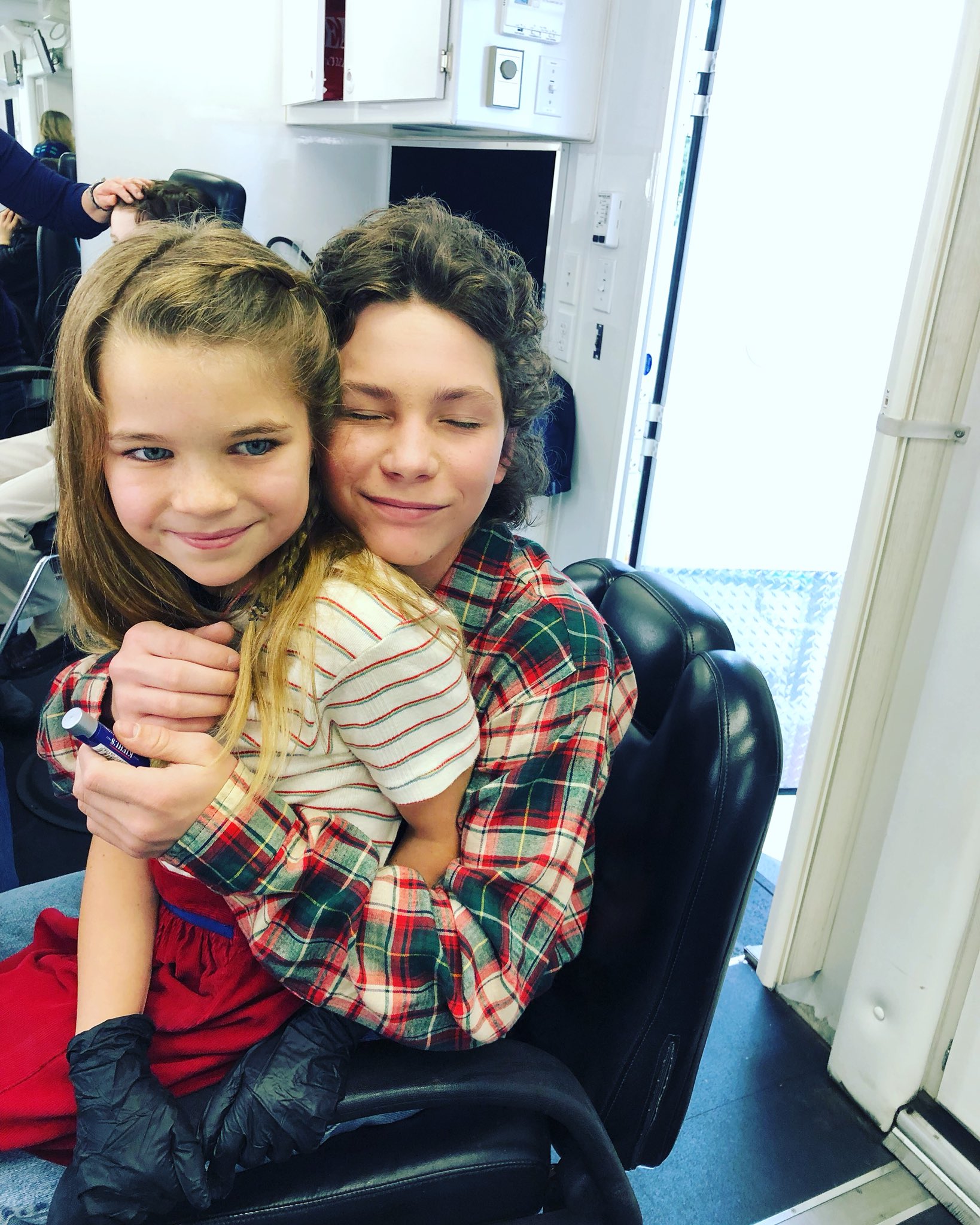 Raegan Revord Doesn T Feel Like A Monday When You Get To Be With The People You Love T Co 5vhhed02rs Twitter Raegan Revord Doesn T Feel Like A Monday When You Get To Be With The People You Love T Co 5vhhed02rs Twitter