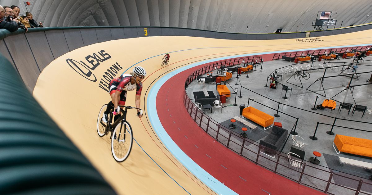visitdetroit's tweet photo. Peek inside Detroit’s new velodrome - https://t.co/MhVH8pcm4G https://t.co/mztiycnPLt